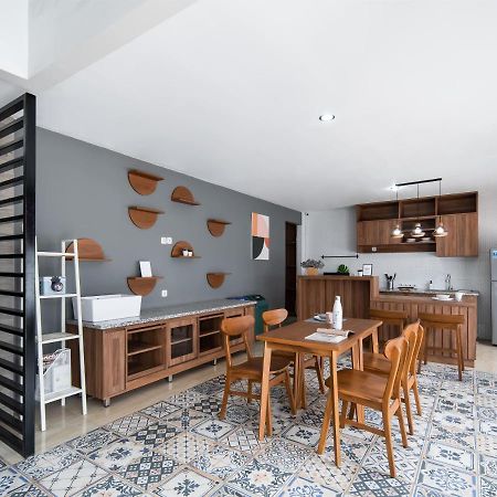 Cove Accordia Residence Джакарта Экстерьер фото